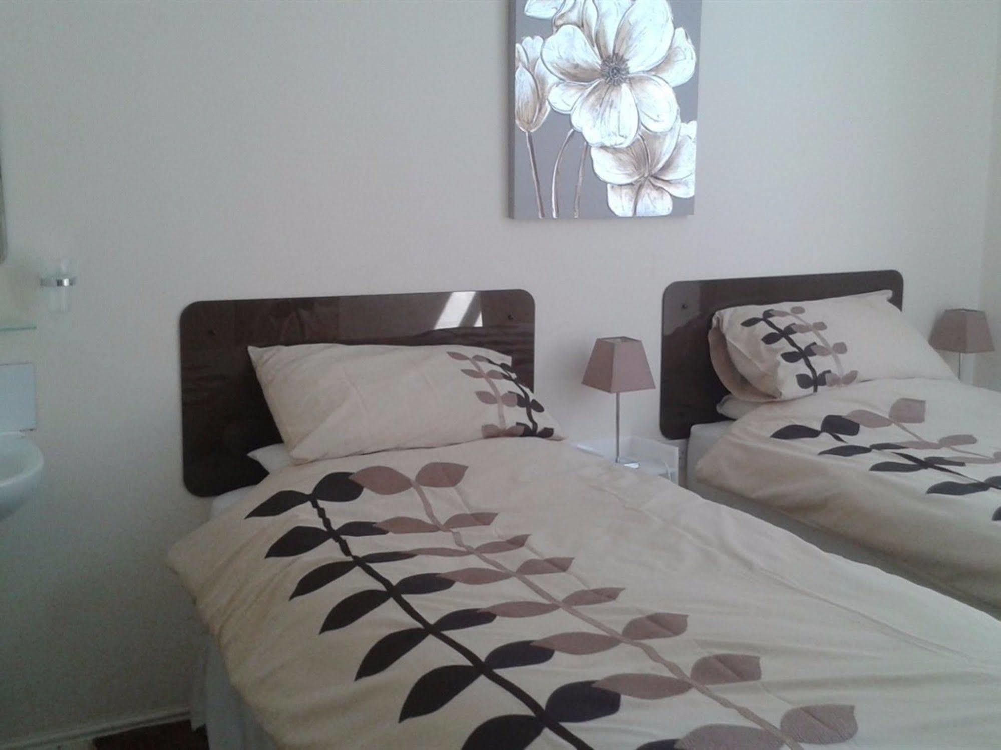 Aaron Lodge Guest House Leicester Exteriör bild